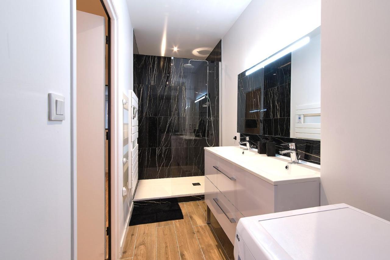 Le Contemporain Apartment Saint-Laurent-sur-Saone Екстериор снимка