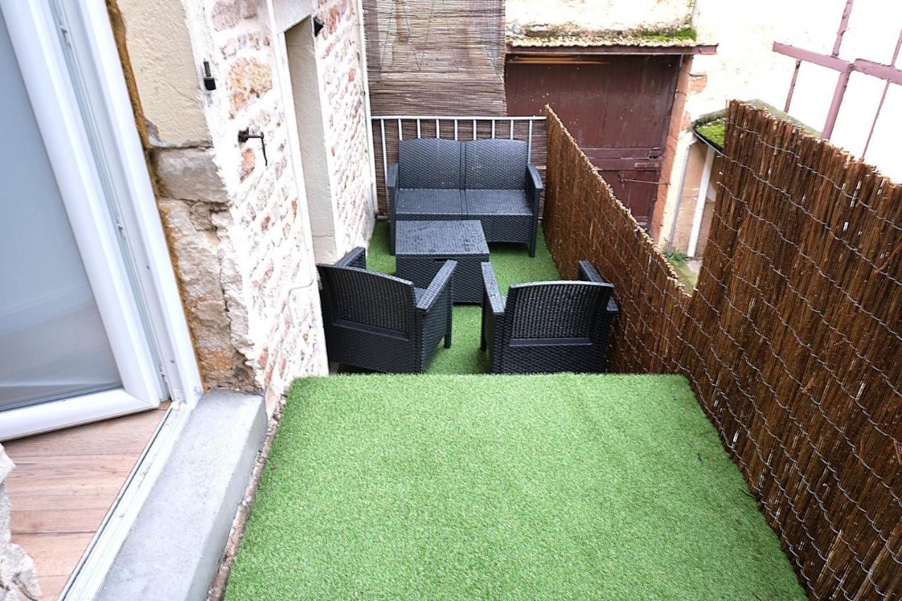 Le Contemporain Apartment Saint-Laurent-sur-Saone Екстериор снимка